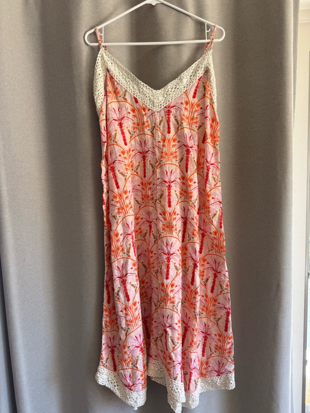 Haute Hippie Boho Floral Palm Dress with Cream Crochet Details size XL
